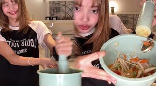 ส้มตำ