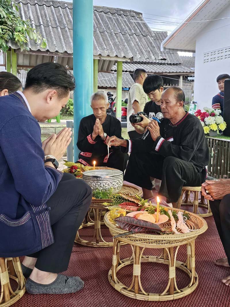 พิธีฮ้องขวัญชาวไทลื้อ
