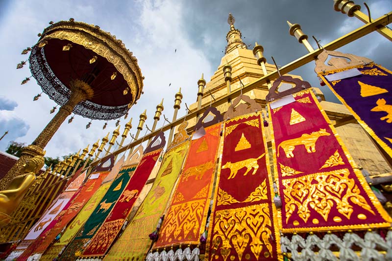 ตุง วัดพระธาตุช่อแฮ