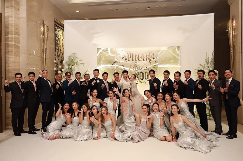 บรรยากาศงานแต่ง ก้อง กรุณ ฉลองวิวาห์ ปรางค์ อภินรา ดารา ไฮโซ มาเพียบ