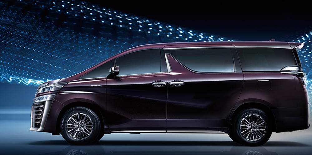 Toyota Crown Vellfire 2022