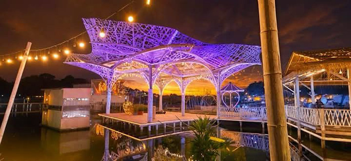 บรรยากาศร้าน Beachy Cafe