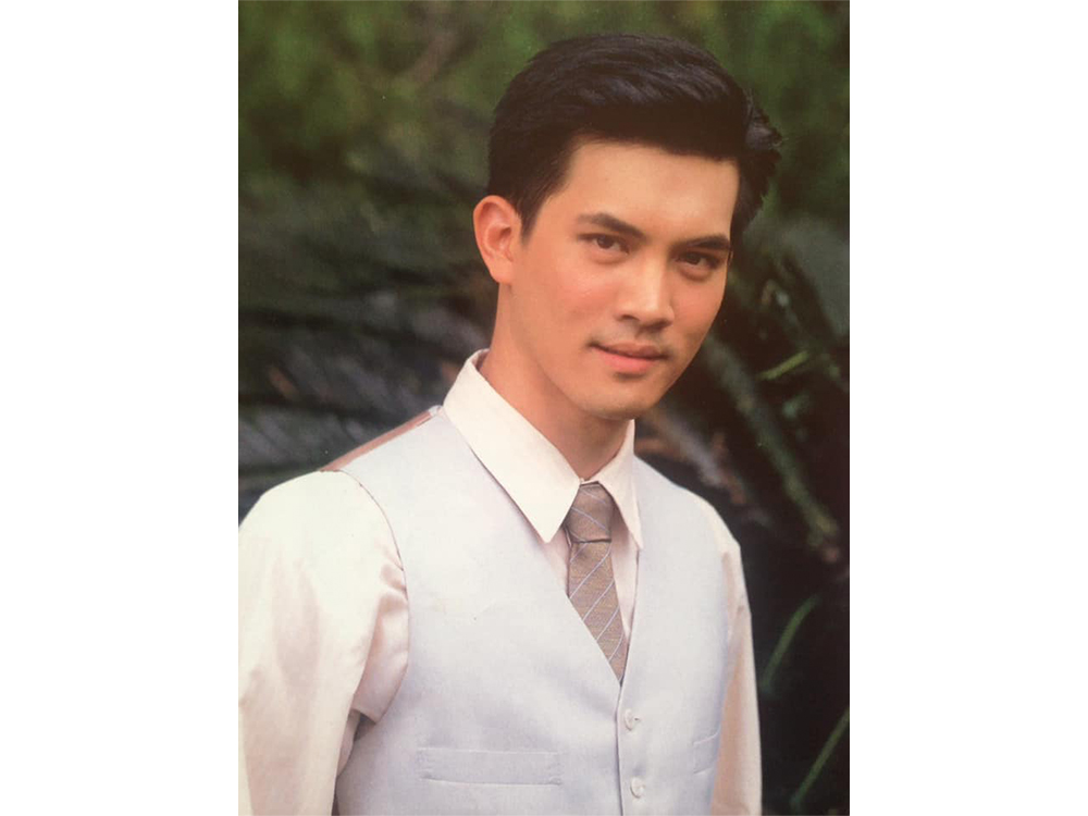 เคน ธีรเดช