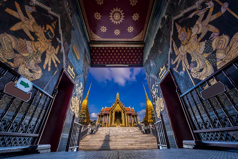 สถานที่ไหว้พระ วันวิสาขบูชา 2568 วัดพระแก้ว