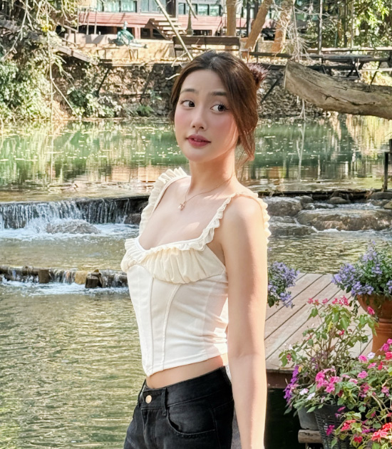 น้องเนปจูน แฟนใหม่ ดีเจเพชรจ้า ดีกรีนักศึกษาสาว อายุห่างกัน 25 ปี