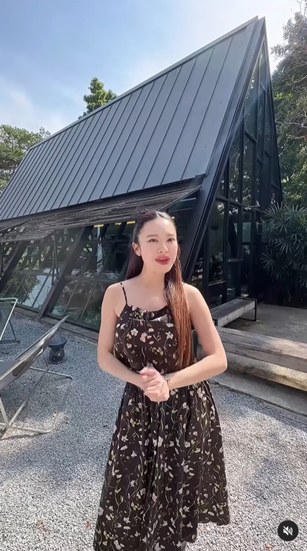 มายด์ ณภศศิ คาเฟ่