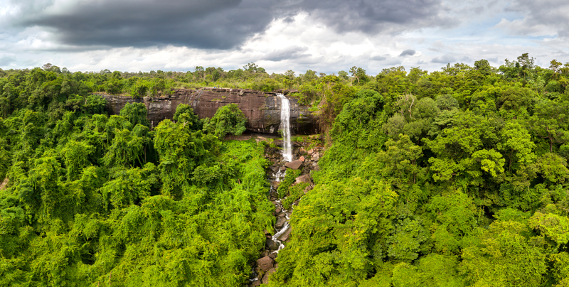 วนอุทยานน้ำตกผาหลวง เปิดท่องเที่ยว 2568 น้ำตกผาหลวง