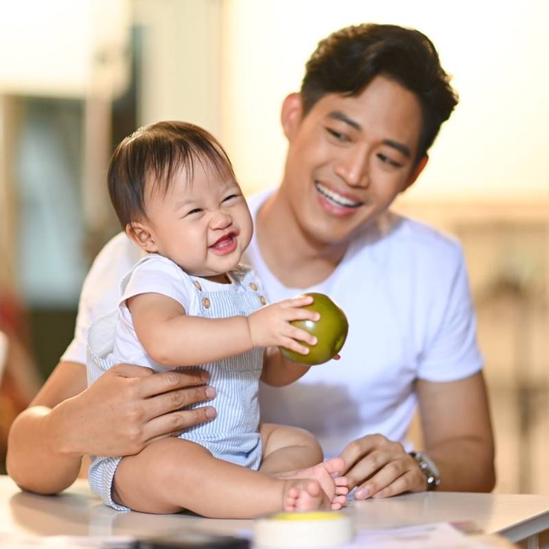ตู่ ภพธร น้องริสา