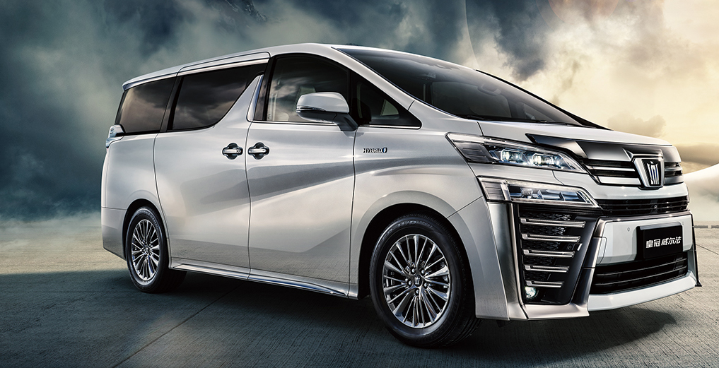 Toyota Crown Vellfire 2022
