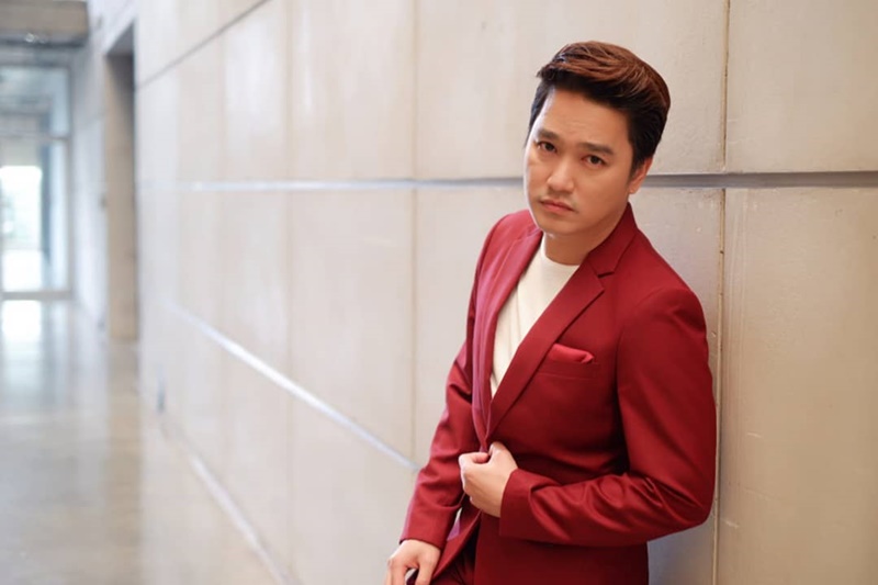 เอ๊ะ จิรากร