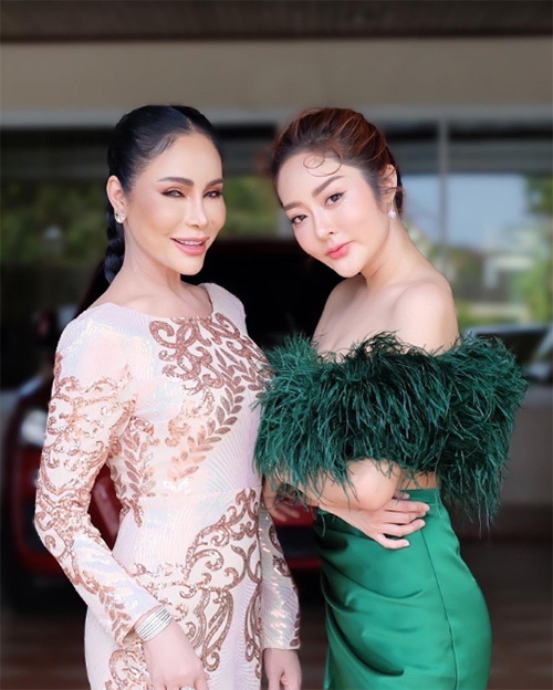 แก้มบุ๋ม ปรียาดา ประวัติ