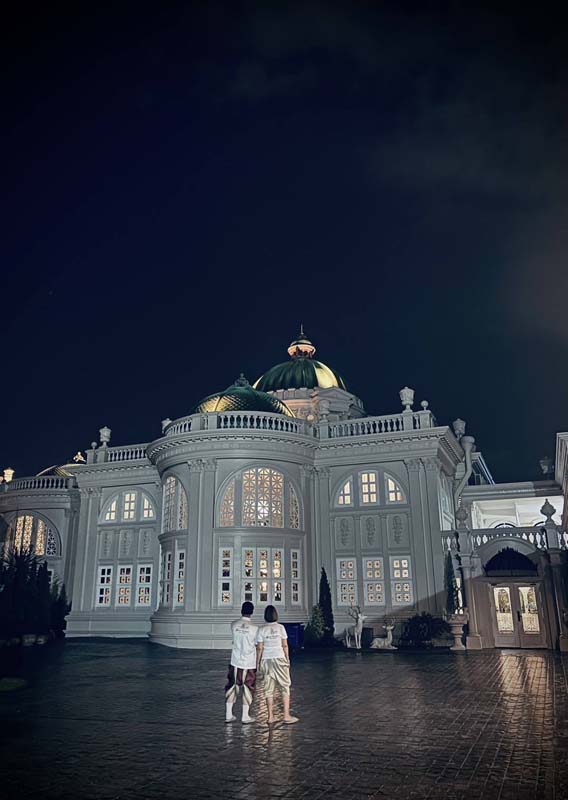 เปิดภาพบ้านหมอชลน่าน ศรีแก้ว หัวหน้าพรรคเพื่อไทย สวยอลังการ
