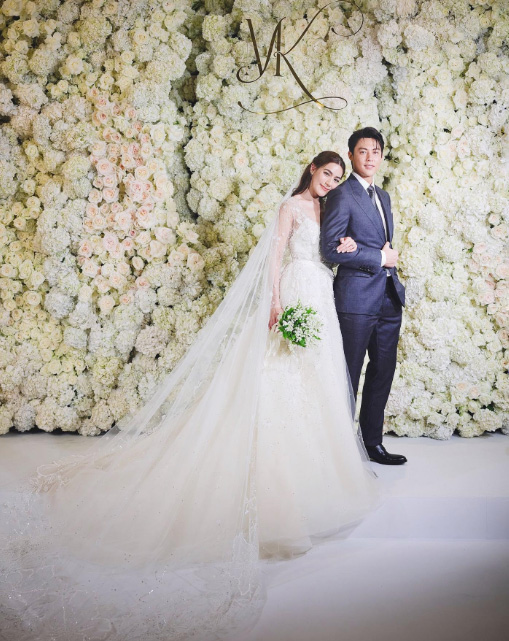 คิมเบอร์ลี่ ชุดแต่งงาน