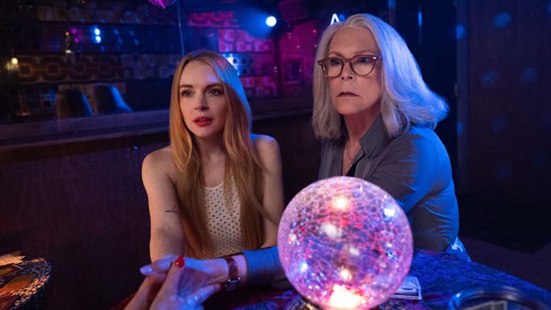 Jamie Lee Curtis และ Lindsay Lohan ใน Freakier Friday