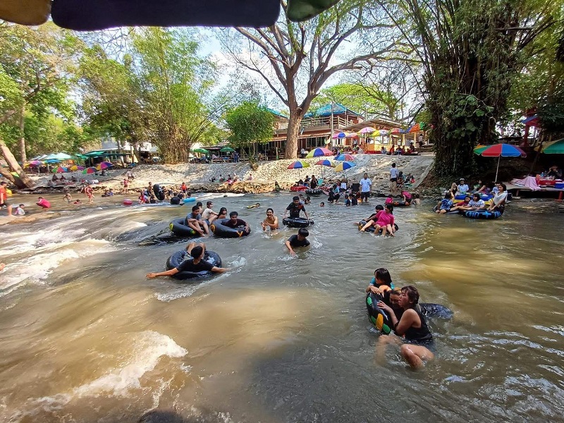 น้ำตกวังเณร โคราช