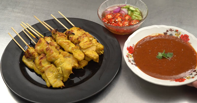 ไก่สะเต๊ะ