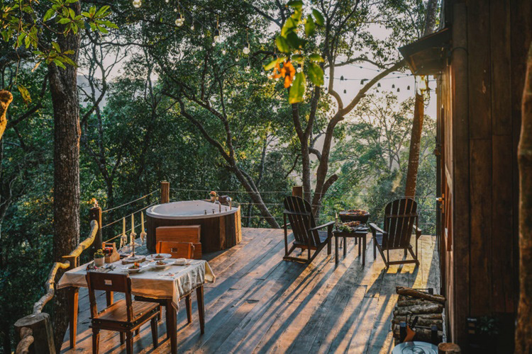 Taloh Cabin