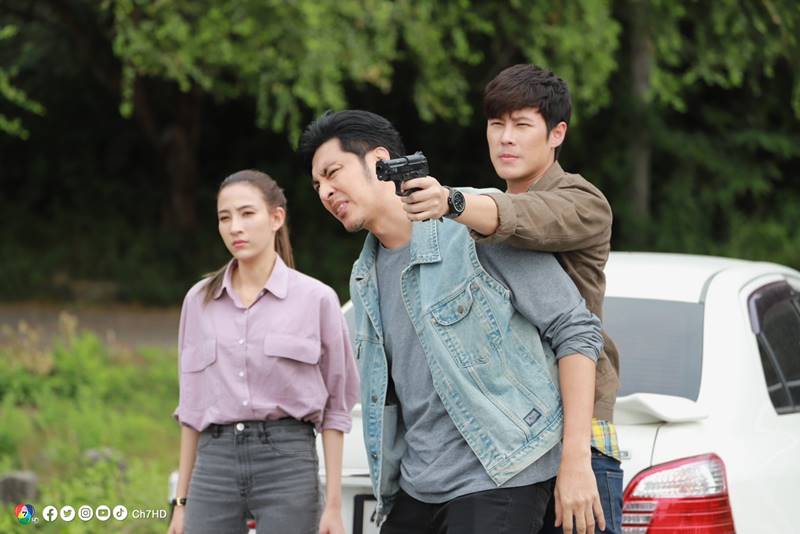 พยัคฆ์ร้ายนายกุหลาบ, ละครช่อง 7
