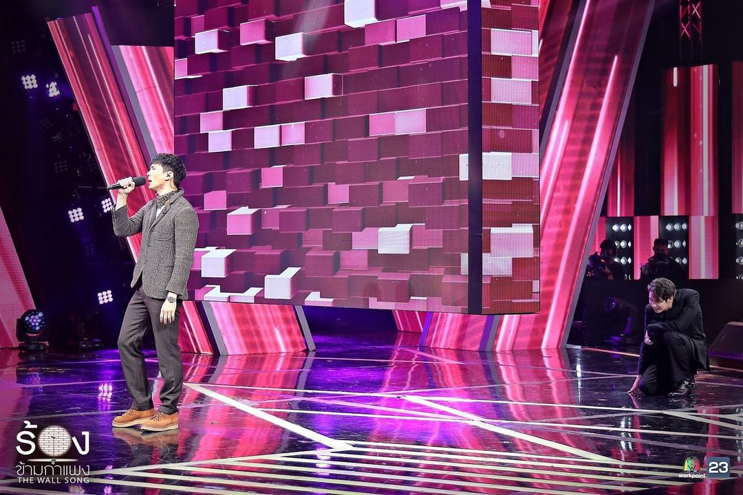 The Wall Song ร้องข้ามกำแพง