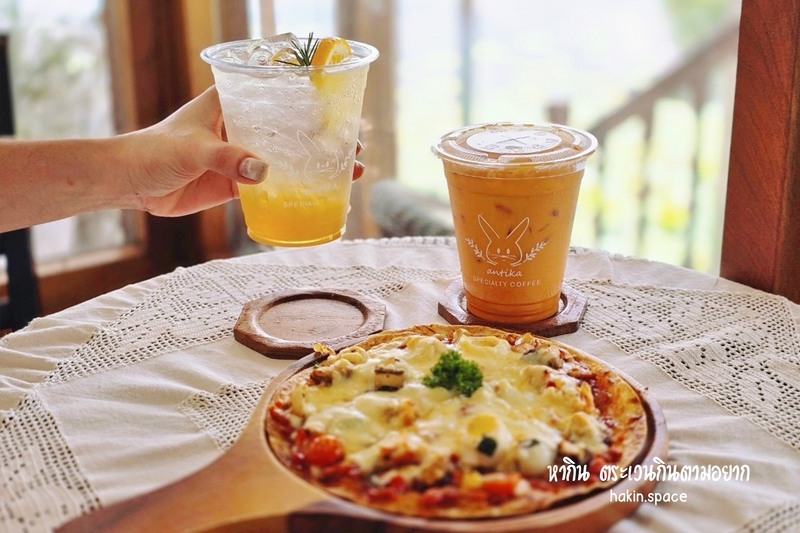 คาเฟ่แถวซาฟารีเวิลด์ Antika Safari