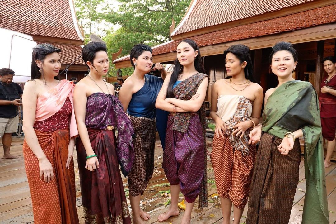 ละคร พรหมลิขิต