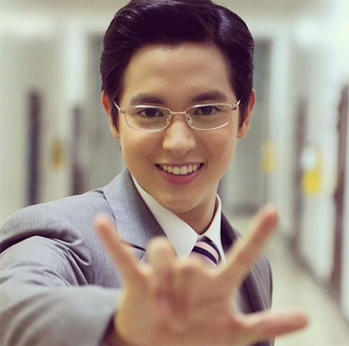ส่องภาพอดีต-ปัจุบัน เจมส์ จิรายุ พระเอกหน้าหวาน สู่หนุ่มฮอตขวัญใจสาว ๆ