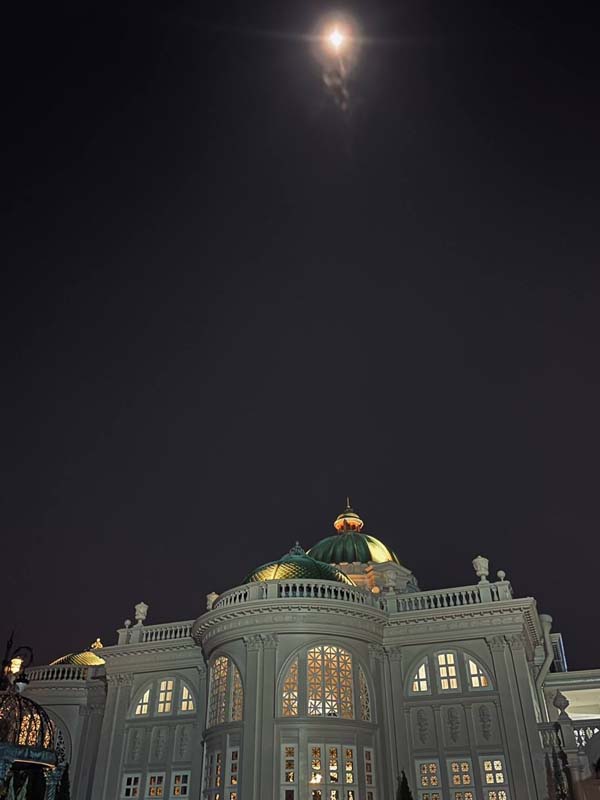 เปิดภาพบ้านหมอชลน่าน ศรีแก้ว หัวหน้าพรรคเพื่อไทย สวยอลังการ