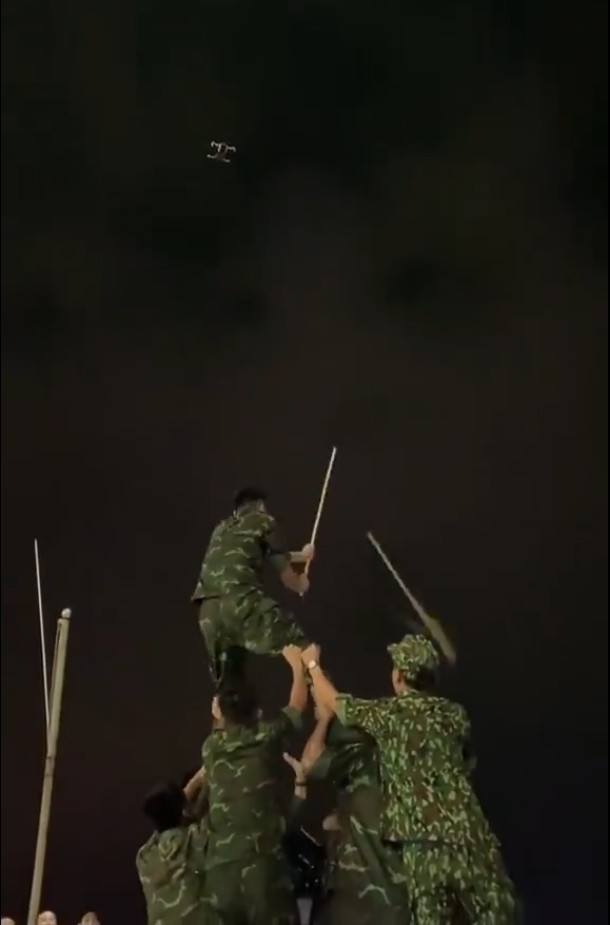 ทหาร