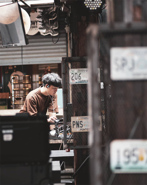 แก๊ป จิรพัฒน์ Sound Engineer วงดัง แฟนหนุ่มของ แจม คู่กรณี แสตมป์ อภิวัชร์