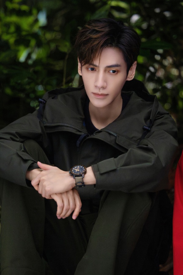 หลัวอวิ๋นซี luo yunxi