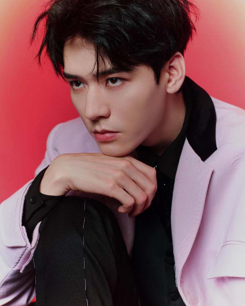 กงจวิ้น Gongjun