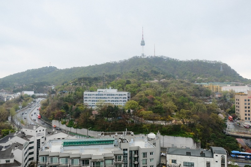 HOMES RED MYEONGDONG ที่พักใจกลางเมียงดง