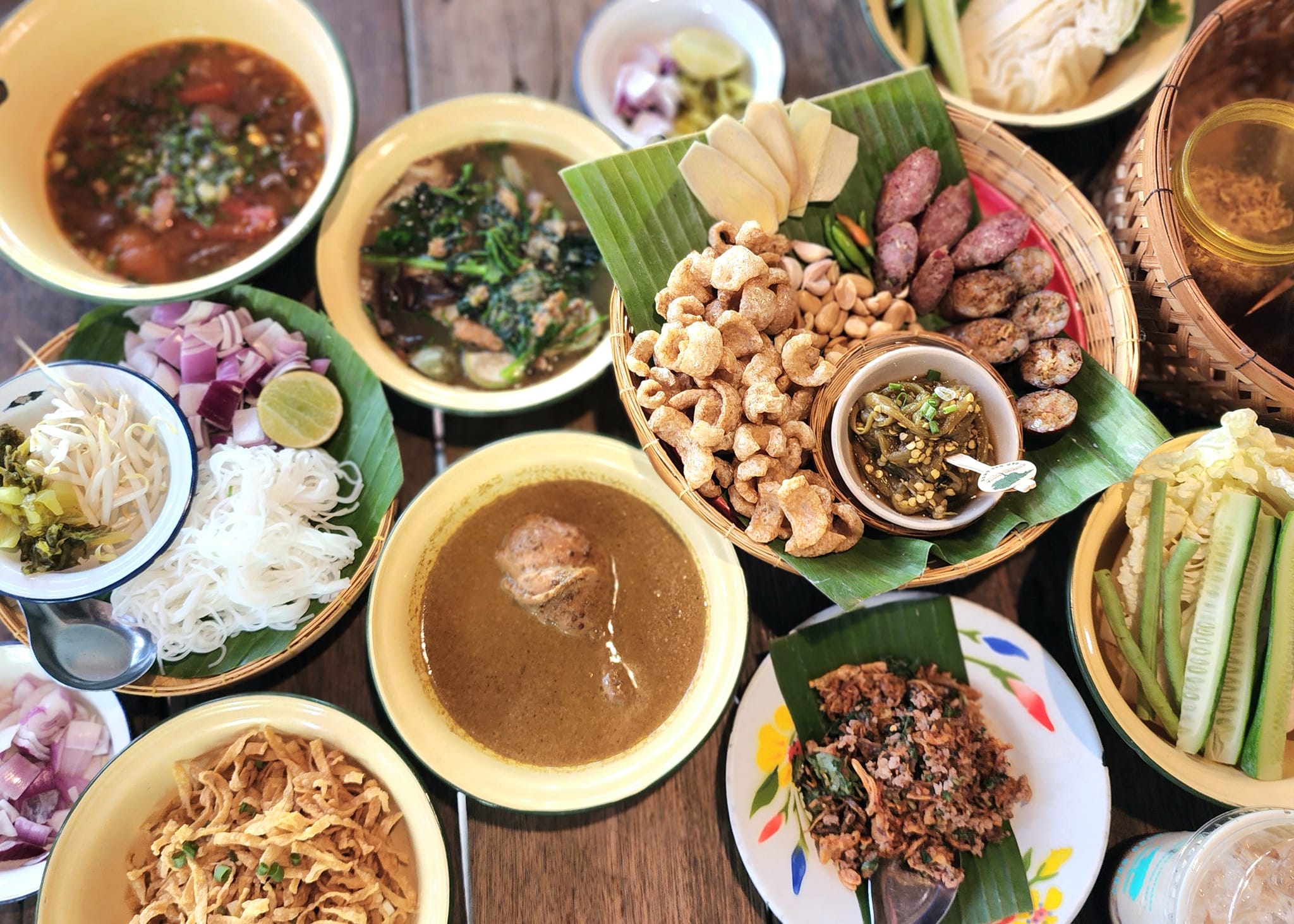 ร้านอาหารเหนือสายลมจอย ซอย๑