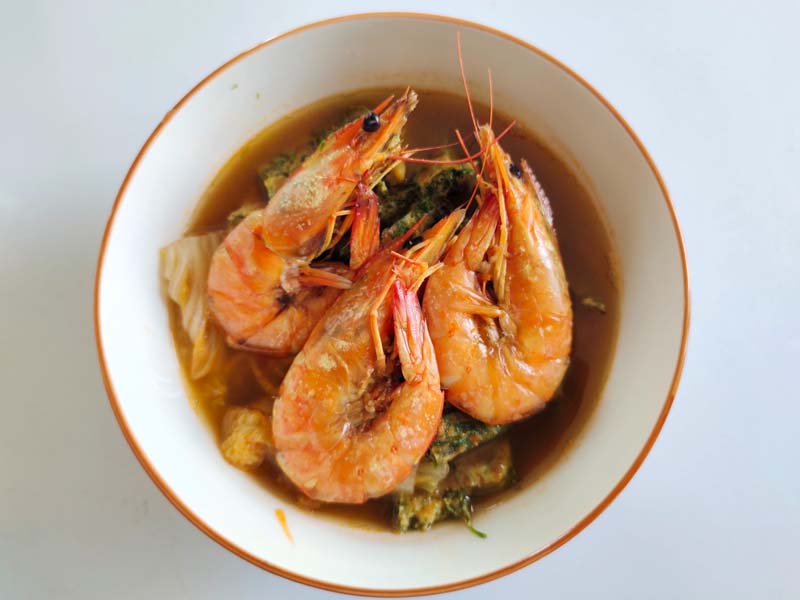แกงส้มชะอมกุ้ง
