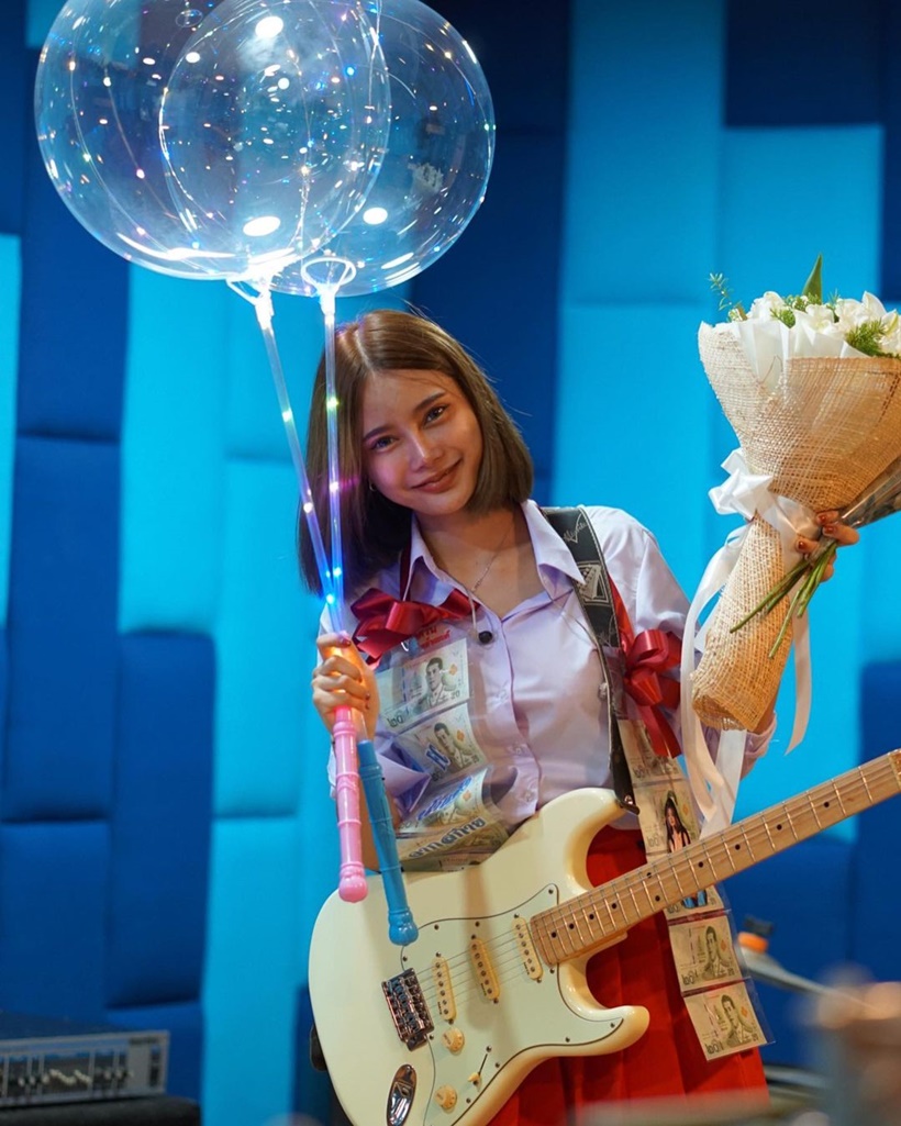 น้ำแข็ง ทิพวรรณ