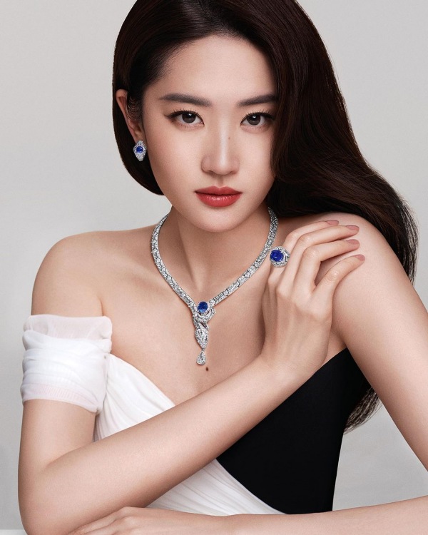 หลิวอี้​เฟย liu yifei