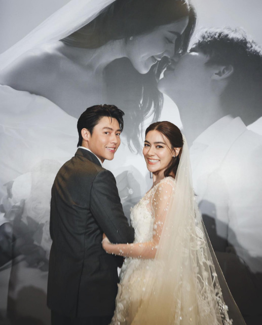 คิมเบอร์ลี่ ชุดแต่งงาน