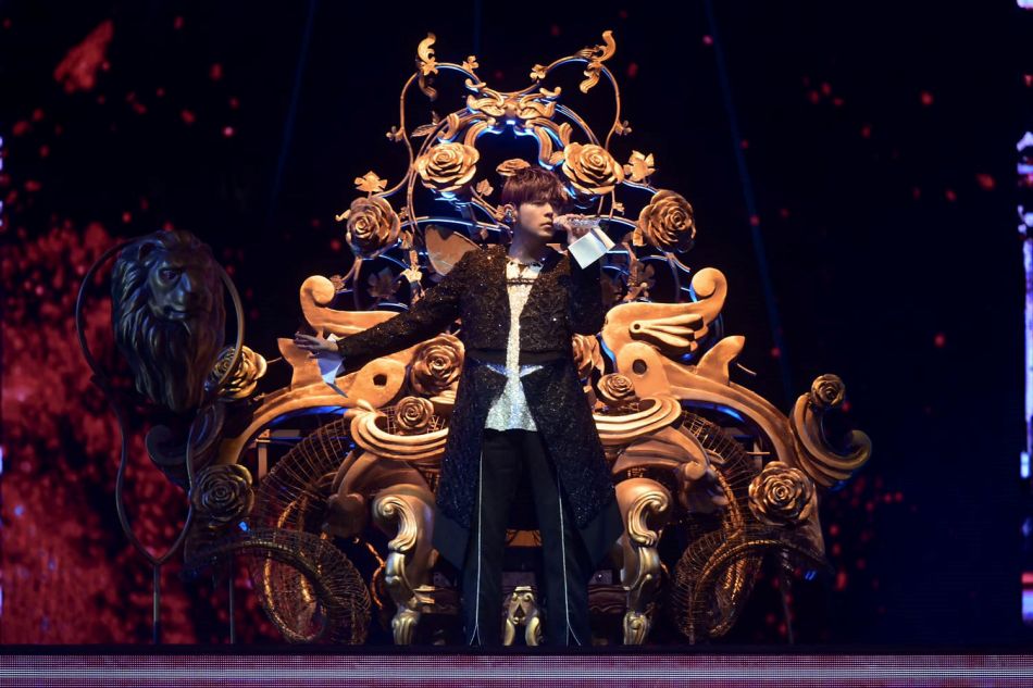 jay chou เจย์โจว โจวเจี๋ยหลุน