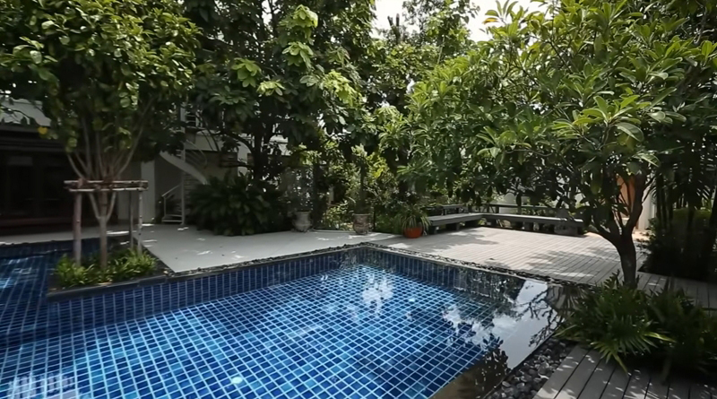 บ้าน จั๋ง Perses สระว่ายน้ำ