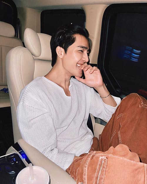 ภาพจาก Instagram theearthe