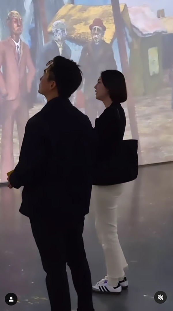 แมท ภีรนีย์