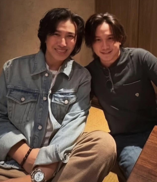 ประวัติ อั้ม อิราวัต นายแพทย์หนุ่ม อดีตนักร้องค่ายดัง