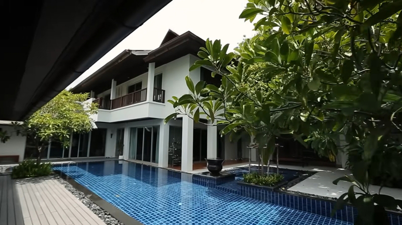 บ้าน จั๋ง Perses