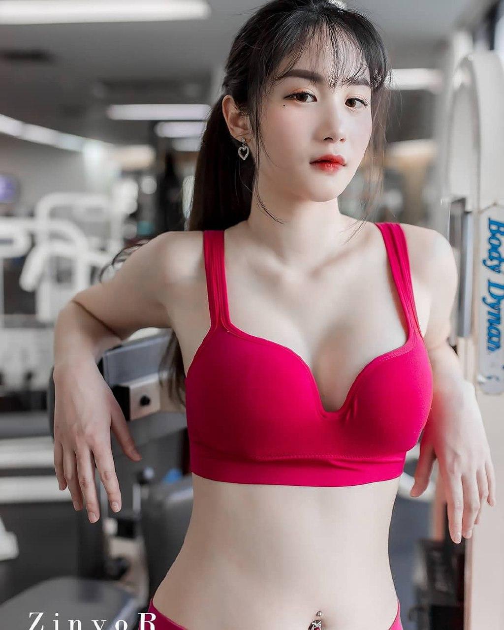 สาวเซเว่น