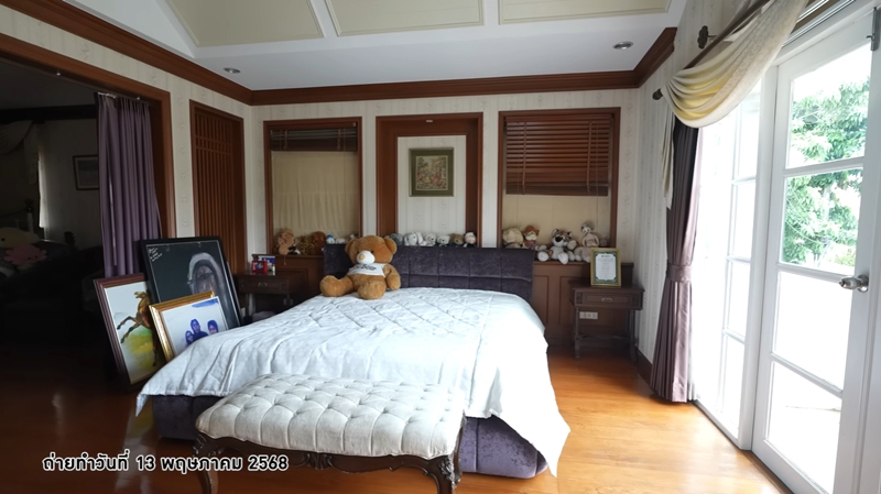 บ้าน เสก โลโซ ห้องนอน