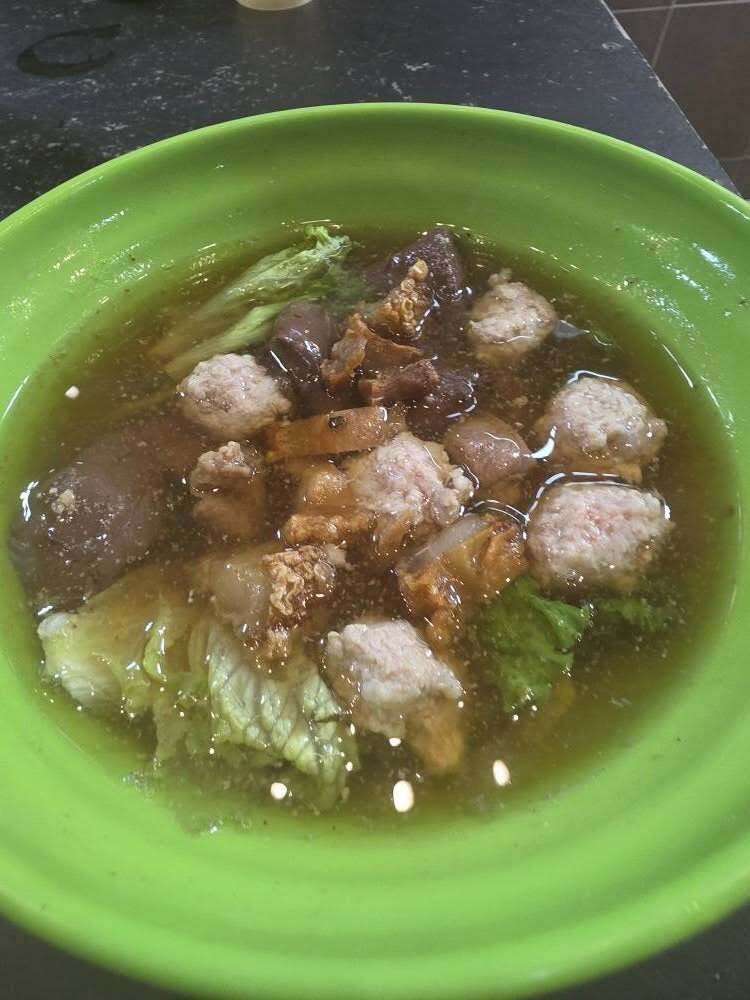 เตี๋ยวหมูตุ๋นคุณยาย ร้านเด็ดบางแสน