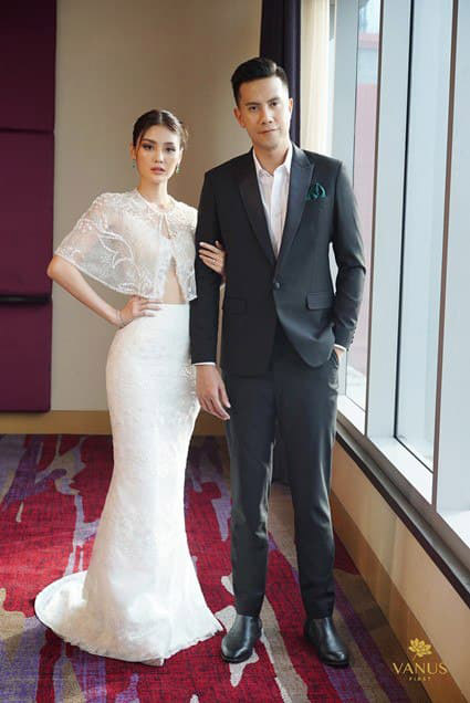 ชุดแต่งงาน, กร ษิภูตา
