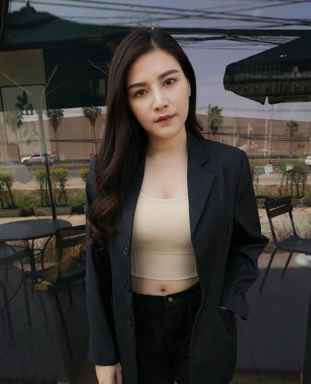 ครูแจ๋ว สุพัตรา