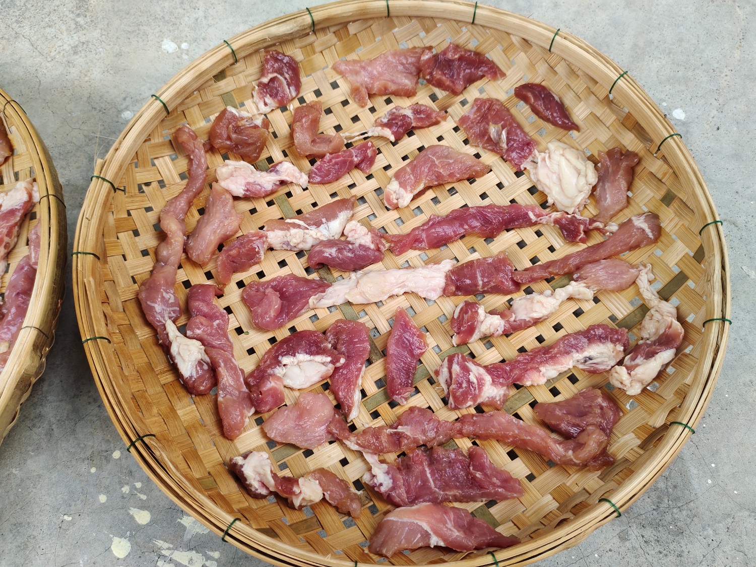 หมูแดดเดียว