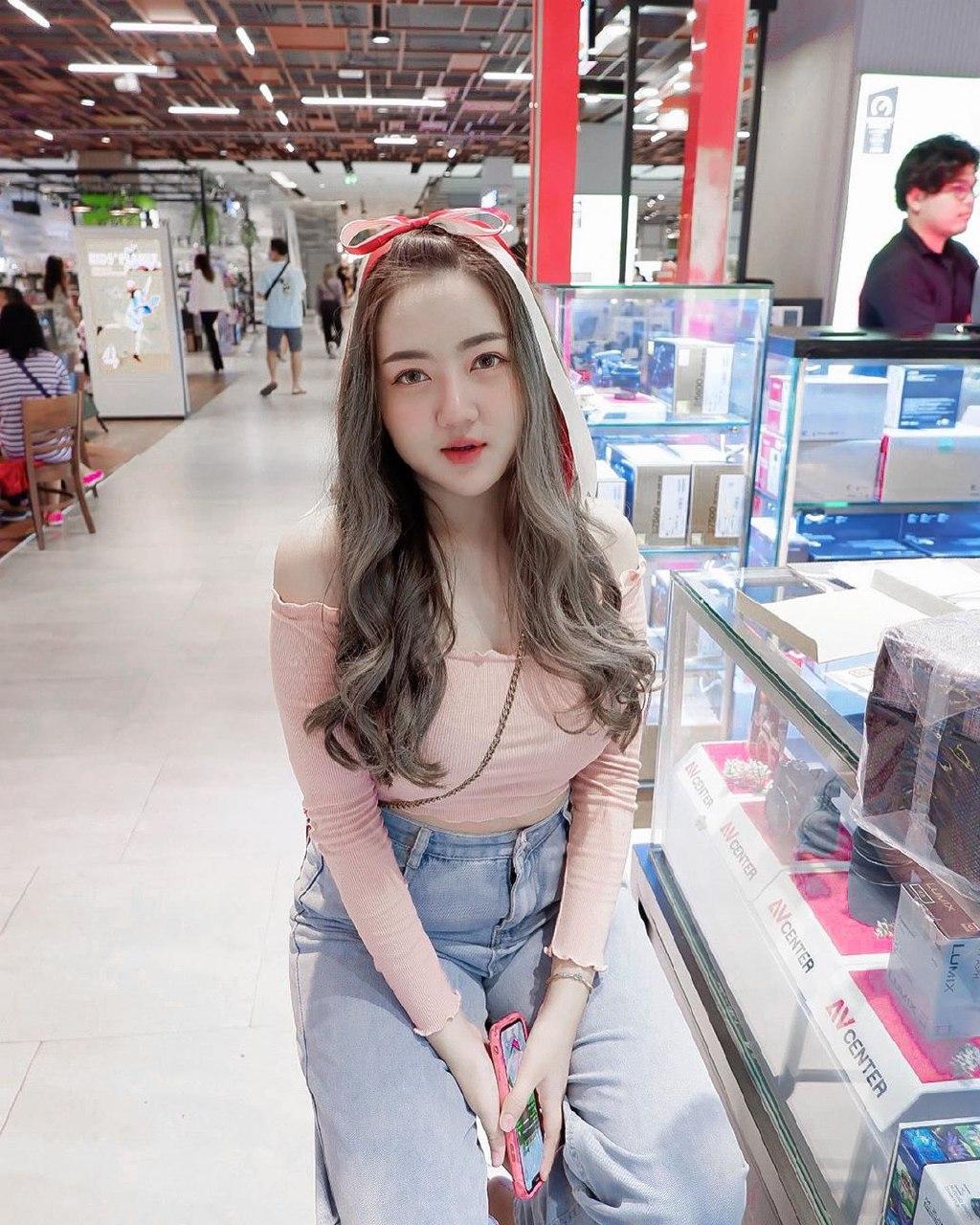 ฝน วิสาข์